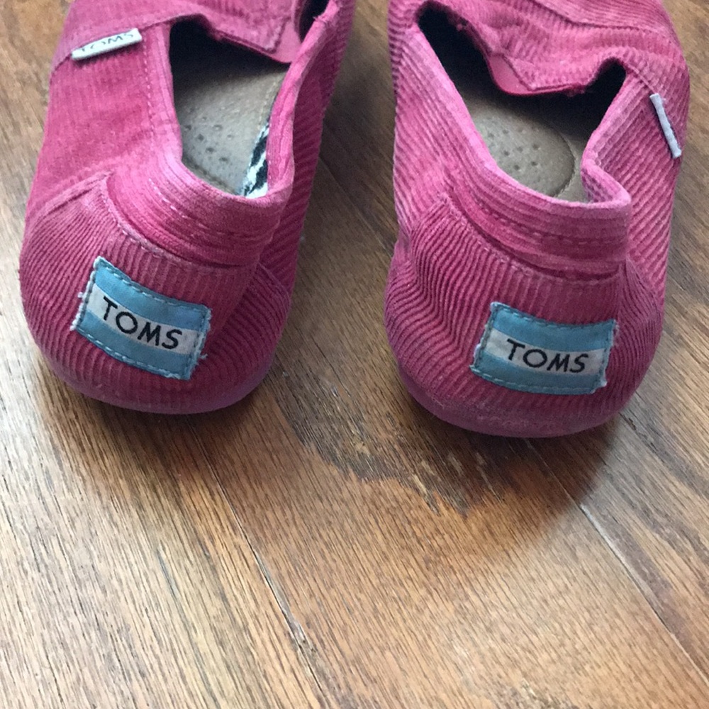 Pink Corduroy Toms - Picture 4 of 15